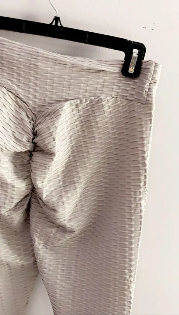 Amazon Gray And White Leggings - Image 3