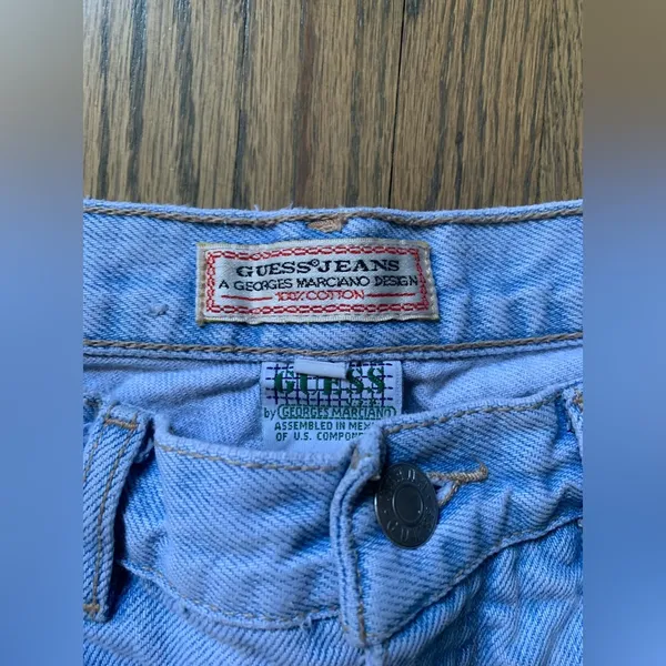 Vintage Guess Jeans size 30 - Image 4