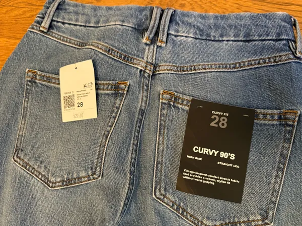 Forever 21 curvy 90’s straight leg jeans size 28 - Image 12