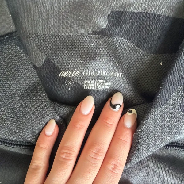 Aerie Camo Workout Leggings - Image 4
