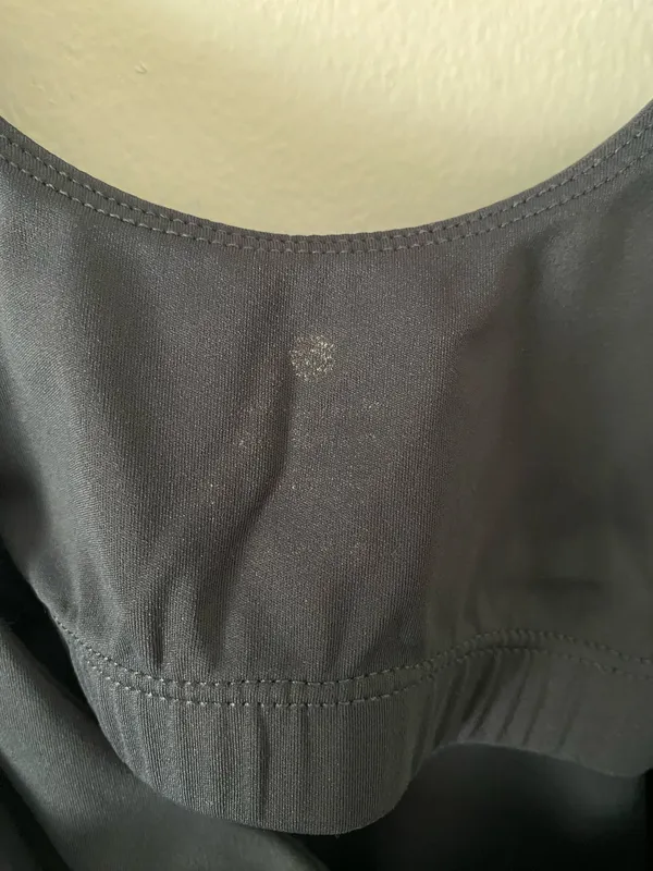 Black Basic V - Image 3