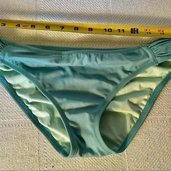 Victoria's Secret Seafoam Blue Green Knockout Solid Bikini Bottoms Sz Large. - Image 3