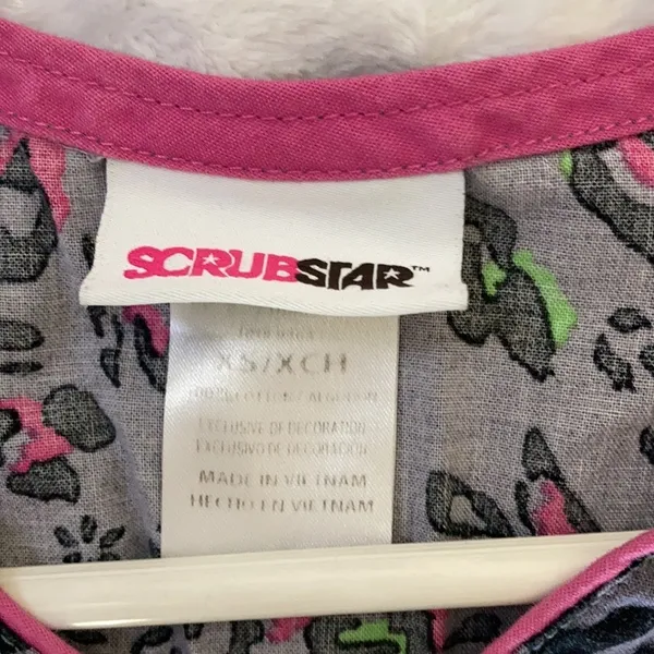 ScrubStar Women’s Scrub Top Size XS - Image 6