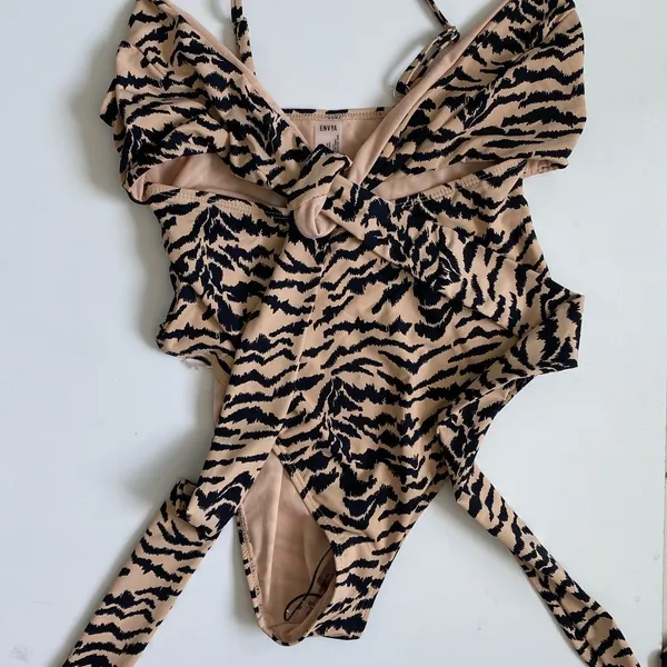 Baltic Born Cyprus One Piece‎ Swimsuit Animal Stripe Tan Black Cutout S0437B M - Image 10