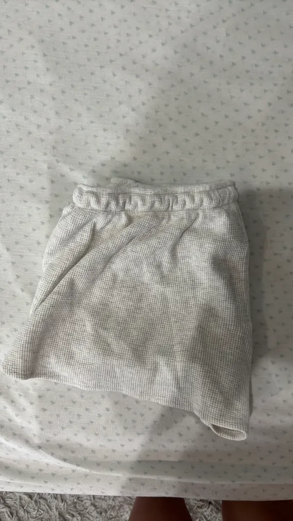 Brandy Melville shorts - Image 5