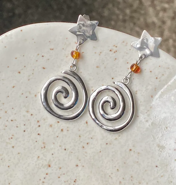 Handmade retro vintage boho funky grunge style stainless steel star & swirl dangle earrings☀️🌀 - Image 6