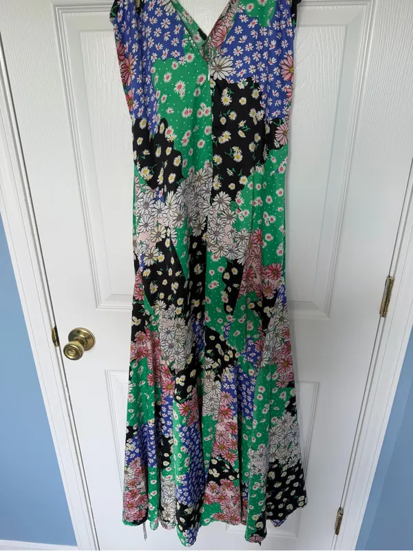Lulus Bold Beauty Green Multi Floral Print Maxi Dress Size Small - Image 6