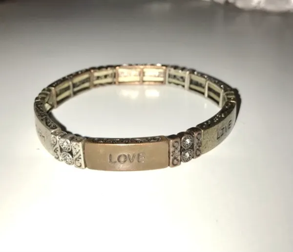Live Laugh Love Tri-Tone Mixed Metal Panel Stretch Bracelet - Image 3