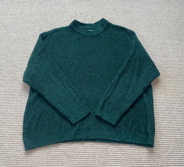 Sweater Women’s Green Stretchy Slouchy Comfy - Image 5