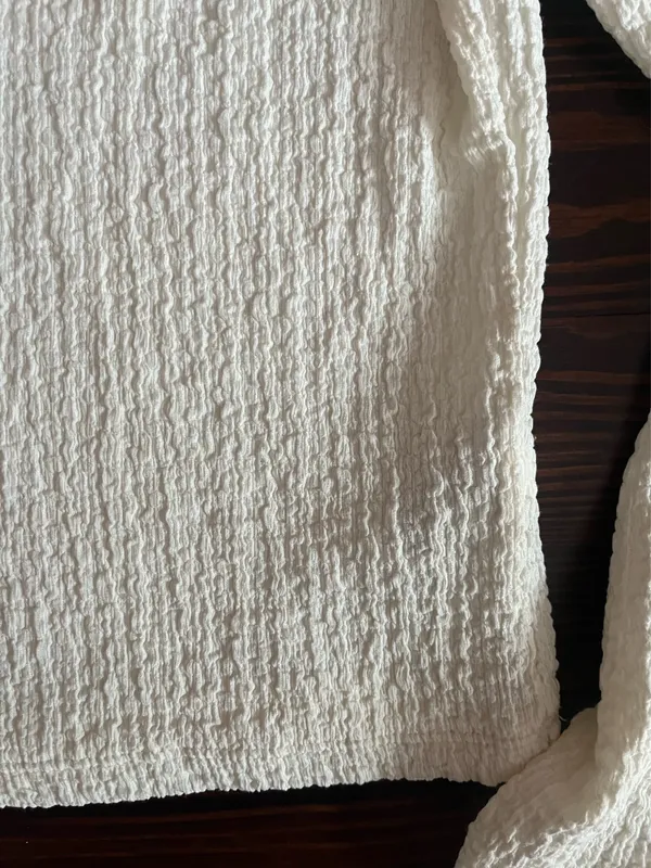 Old Navy Cream scrunched semi sheer white top   - Image 3