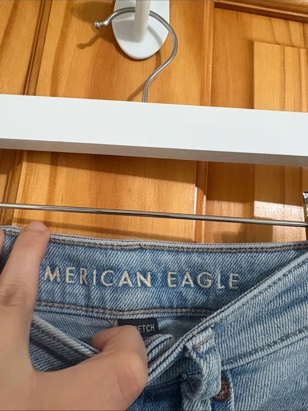 American Eagle Stretch Distressed Mom Jeans Size 000 - Image 4