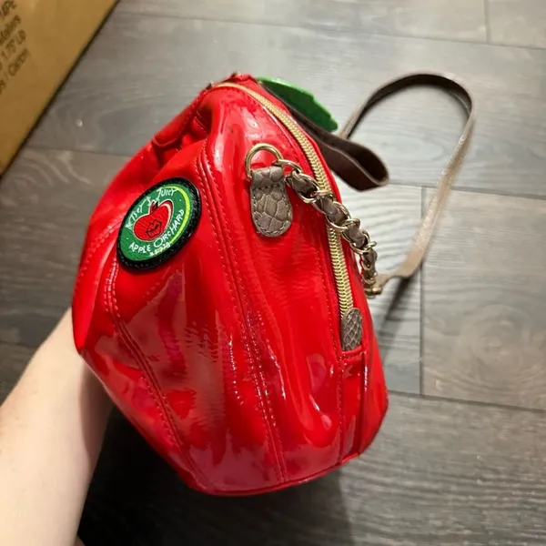 Betsey Johnson Rare Apple Orchard Crossbody Bag Purse - Image 2