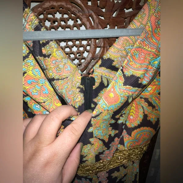 Vintage Sleeveless Romper/Jumper Medium Gold - Image 5