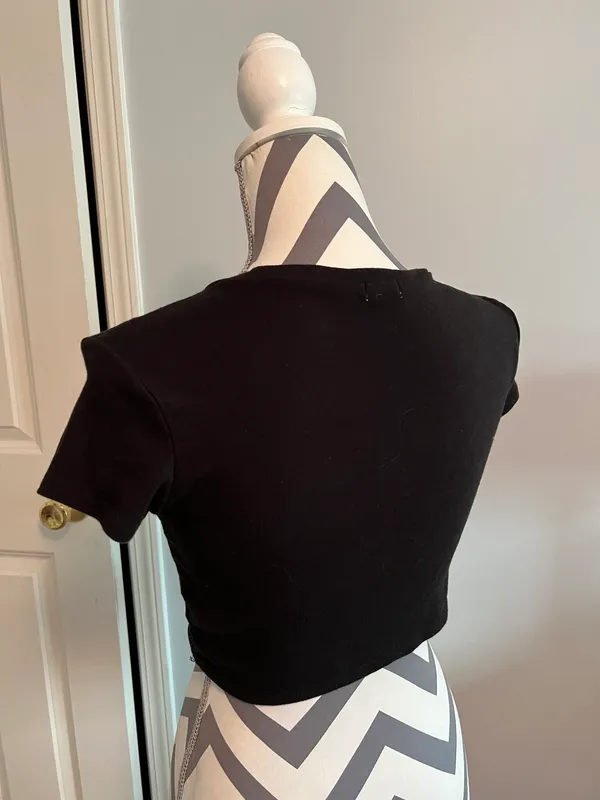 Garage Stormi Tee - Image 5