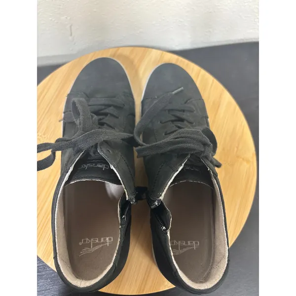 Dansko Onyx Women's 40 Black Leather Mid top Lace Up‎ Side Zip Sneakers - Image 13