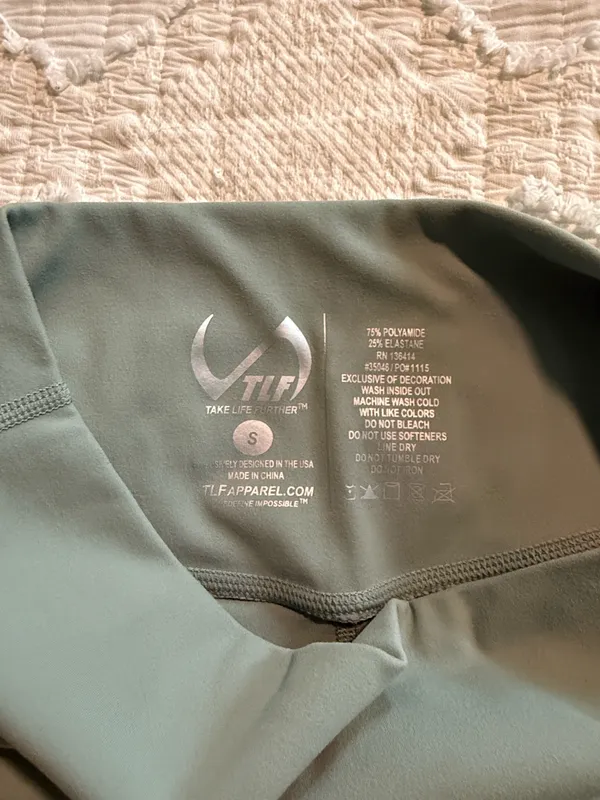 TLF tempo workout shorts Green - Image 3