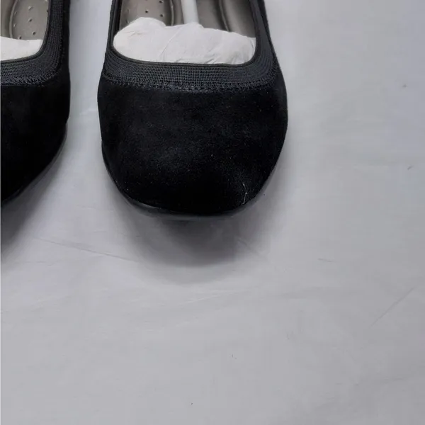 Trotters Wedge Pumps Women's Size 6.5N Narrow Black Suede Comfort Shoes - Image 5