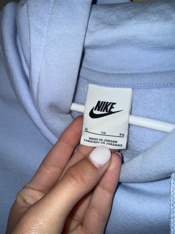 Nike Sweatshirt - Image 3