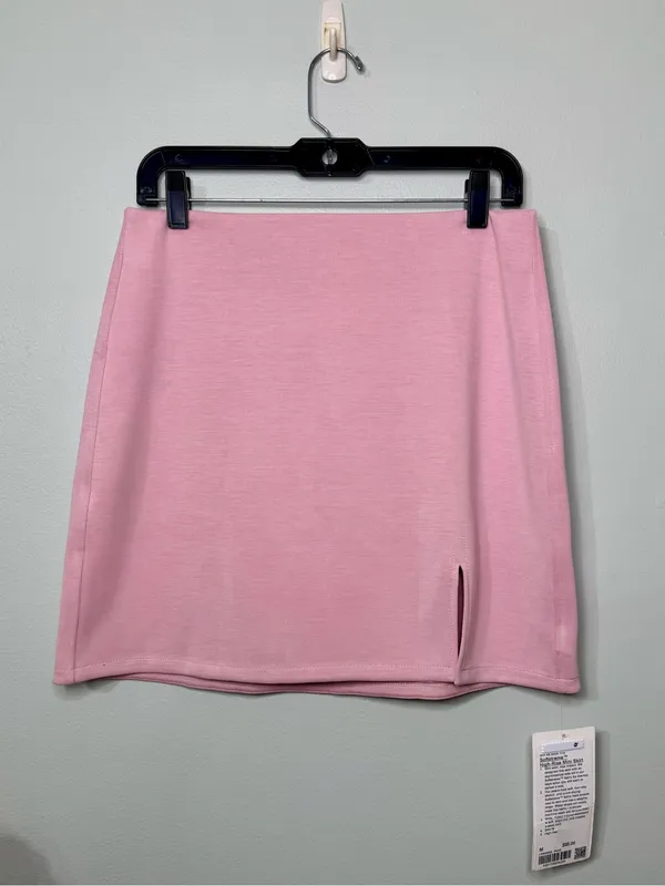 Lululemon Softstreme High Rise Mini Skirt Pink Haze Medium NWT - Image 3