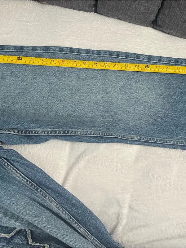 Arizona Jeans Women’s Blue Star Patch Relaxed Jeans - Image 5