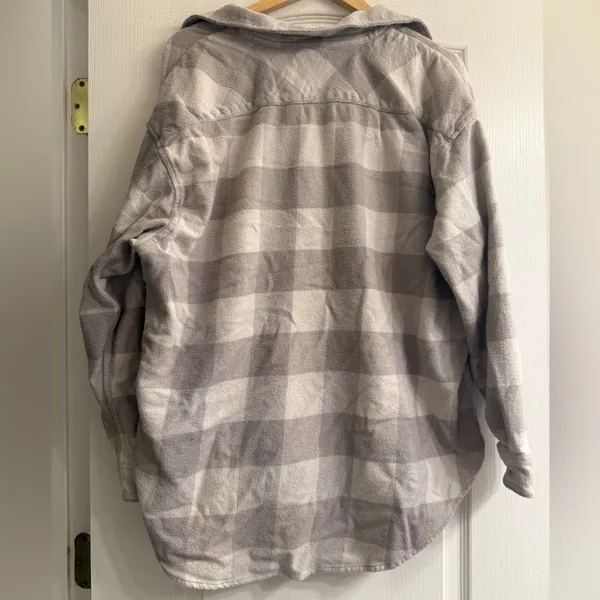 Aerie LumberJane Grey Buffalo Plaid Soft Brushed Flannel Shirt - size M - Image 7
