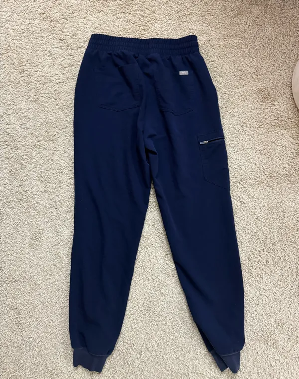 FIGS Zamora Jogger Scrub Pants - Image 3