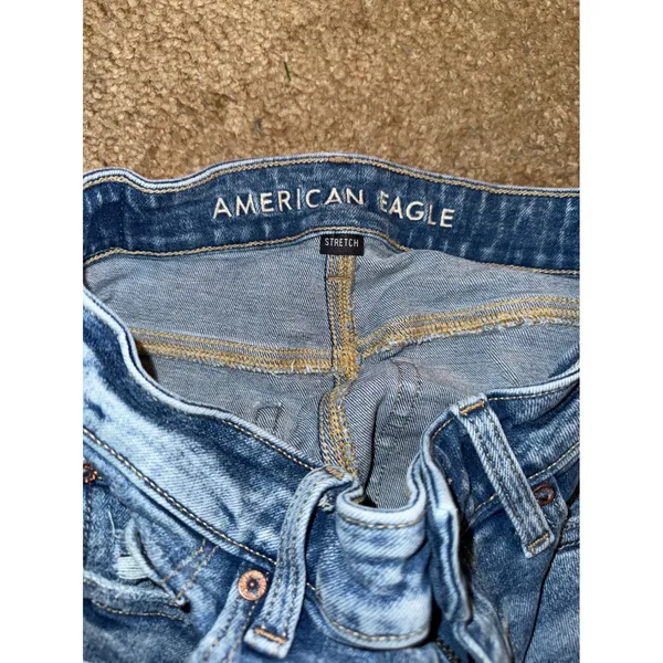 American Eagle Outfitters Shortie Denim Shorts‎ Distressed Blue Size 2 - Image 3