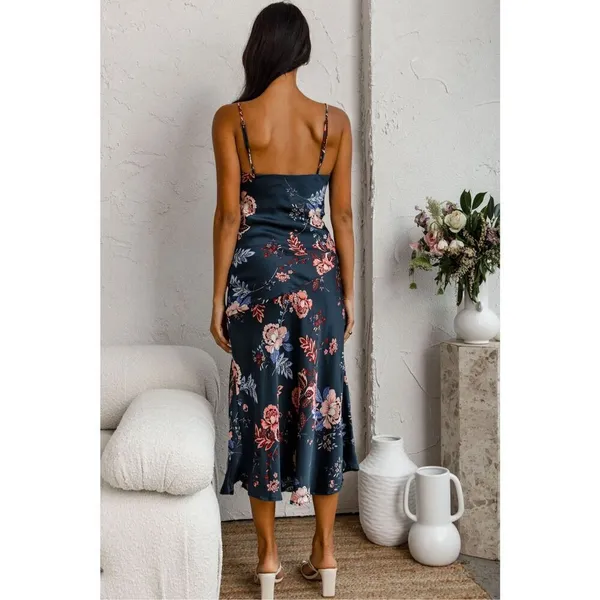 ✨SELFIE LESLIE DOWNTOWN CAMI STRAP FRONT SPLIT MIDI SZ MEDIUM DRESS✨ - Image 6