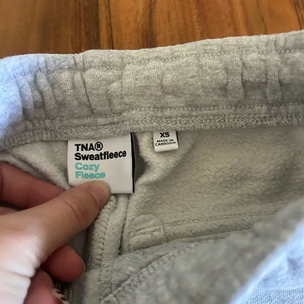 Aritzia TNA Cozy Sweatfleece Mega Cargo Sweatpants  - Image 6