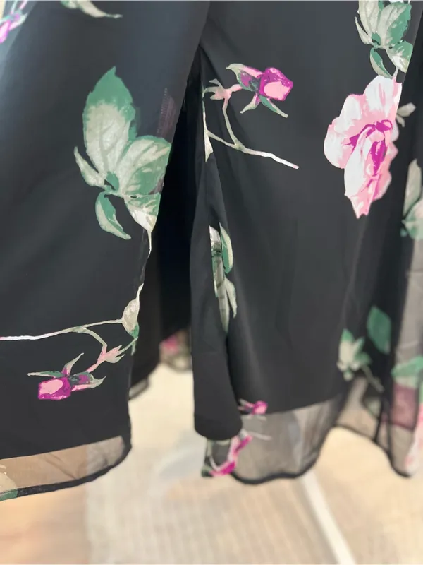 Lulus Once And Flor All Black Floral Print Long Sleeve Woman’s Midi Dress size L - Image 8