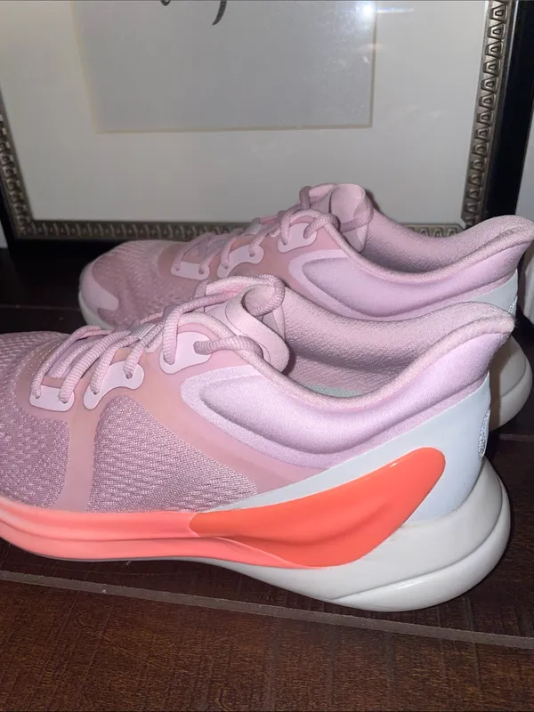 Lululemon Blissfeel Run Pink Athletic Running Sneakers Size 6 Like New - Image 8
