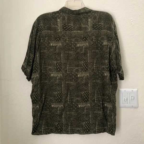Green khaki vintage Hawaiian streetwear boho button up short sleeve - Image 2