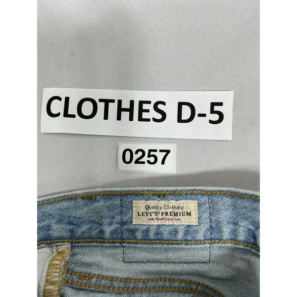 Levi's Womans 501 Light Blue Jeans 26x26 Button Fly Frayed Hem 0257/D-5 - Image 3