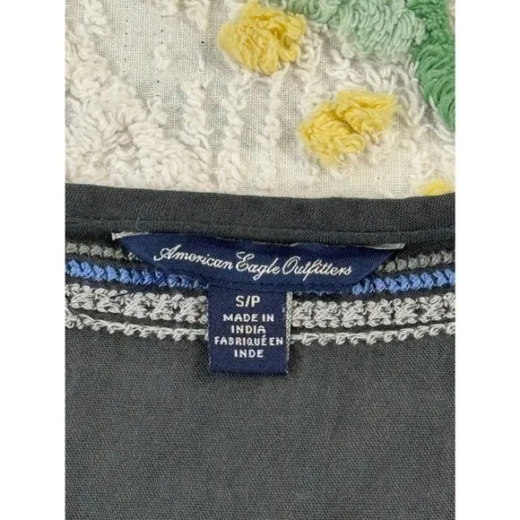 American Eagle Outfitters Black Embroidered Peasant Blouse Womens Small‎ - Image 6