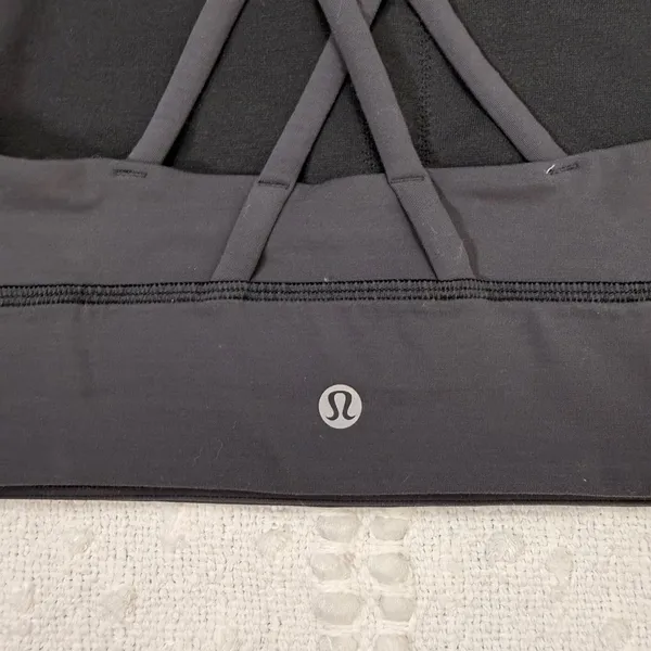 Lululemon Free To Be Serene Bra High Neck Black Gray Size 8 LW2BZ1S Strappy Back - Image 3