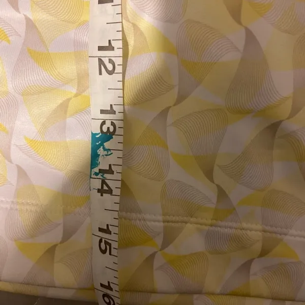 Nike Golf skort yellow and grey designer golf women's size 4 with a 16” waist - Image 10
