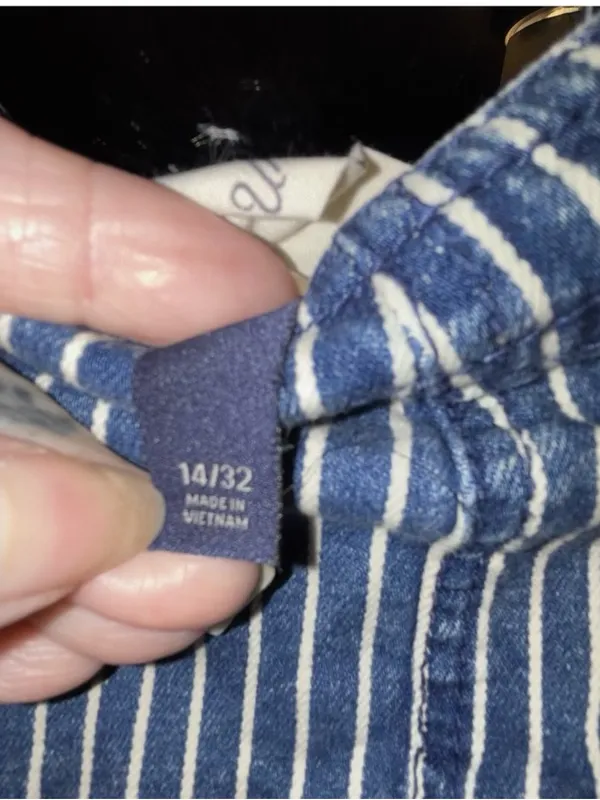 Universal Threads Navy & White Striped Cotton Jumpsuit - Image 3