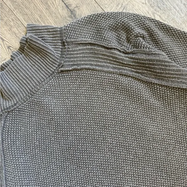 Free People "She's a Keeper" Tunic Sweater- Medium- Moon Grey - Image 6