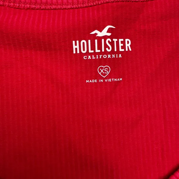 Hollister Pink Ribbed‎ Short Sleeve Lettuce Edge Sweetheart Neck Top XS - Image 2