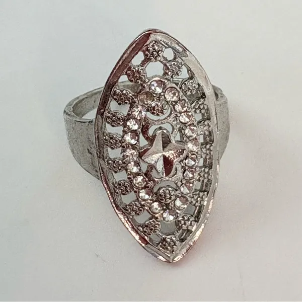 Vintage Art Deco Silver Tone Ring Size 7.5 - Image 2