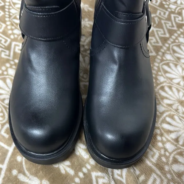Universal Threads Black Combat Boots with Silver Hardware - Image 8