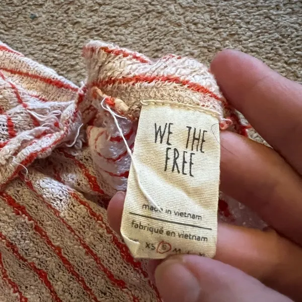 We the free small top - Image 9