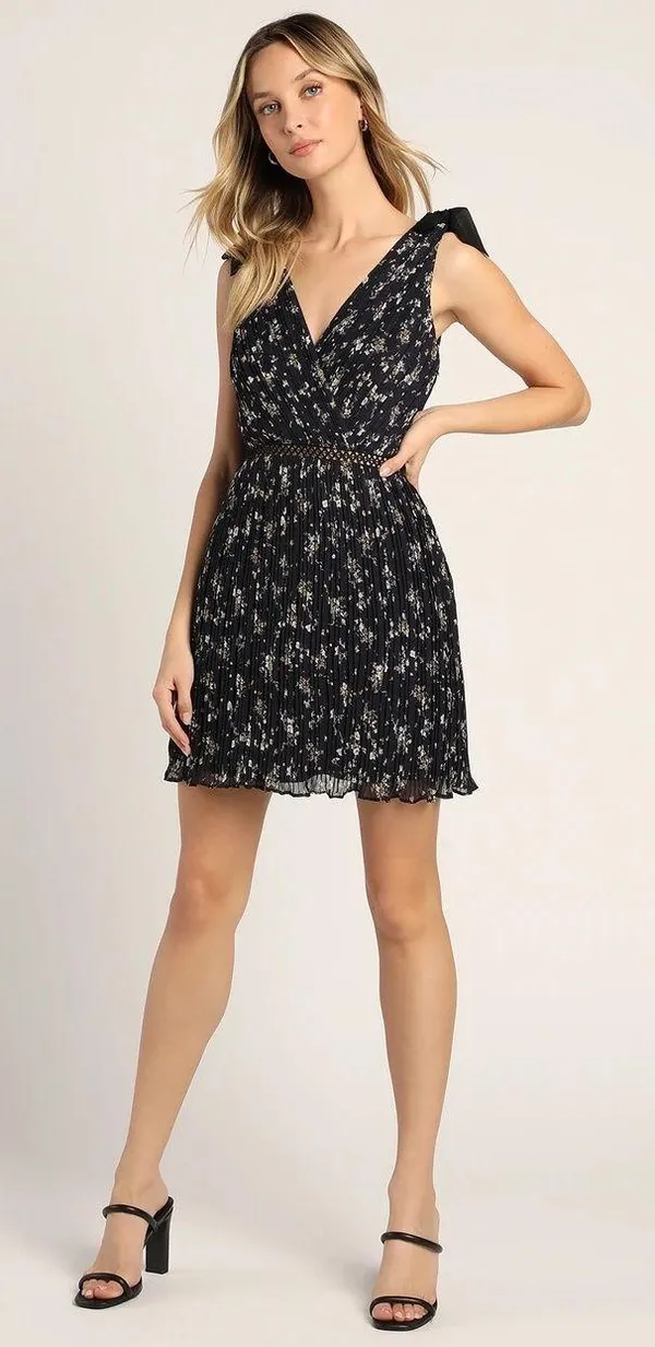 Lulus Navy Blue Floral Print Pleated Mini Dress - Image 2