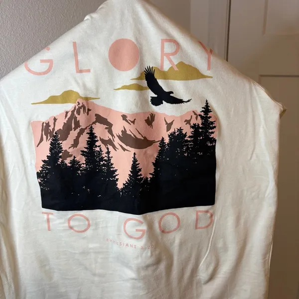 Women's White Graphic Tee‎ Pink Size M - Image 6