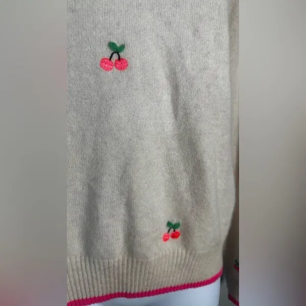 Brodie 100% Cashmere‎ Cherry Embroidered Sweater Neon Pink Trim Size M NWOT - Image 2
