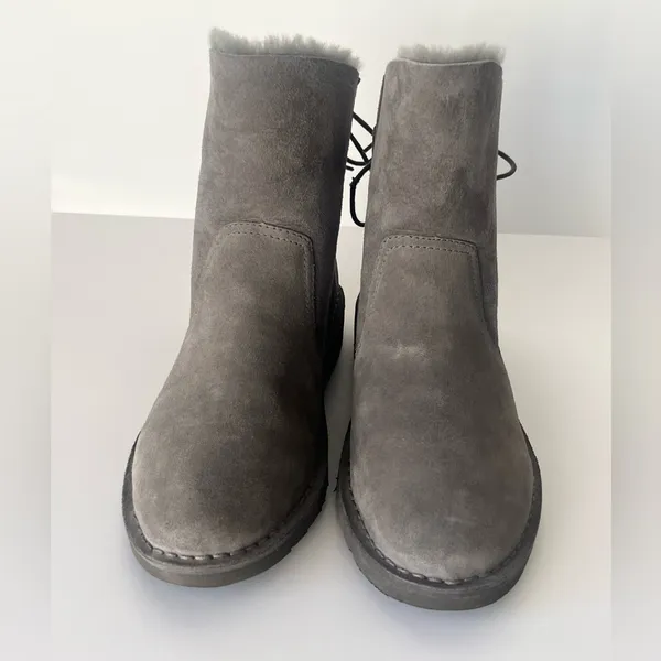 UGG Naiyah Suede fur lined Ankle Boots grey 9 - Image 9