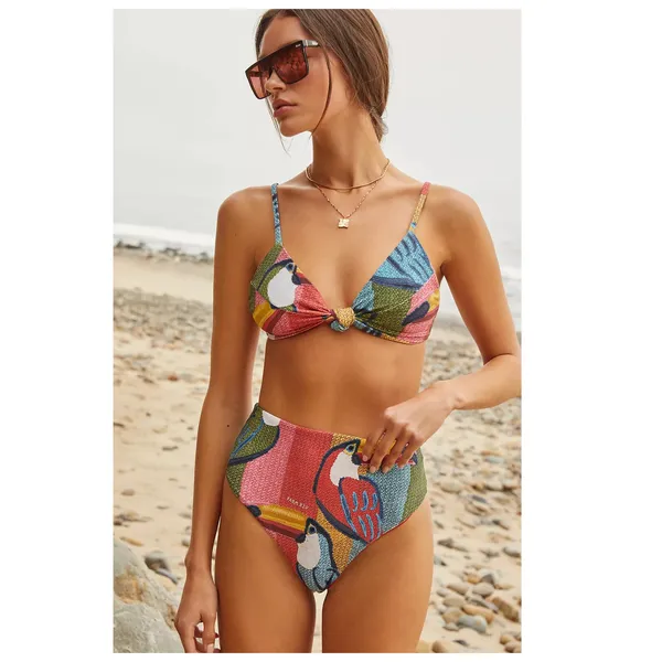 NEW Farm Rio Toucan Bikini Top Size Large - Image 4