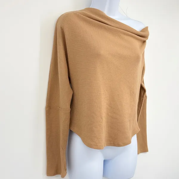 We The Free‎ Fuji Thermal Top Blouse Women LG Tan Waffle Knit Off Shoulder Boho - Image 4