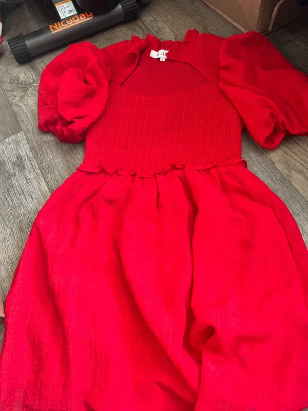 Elliatt Anatola Dress, Red Size S $289 - Image 8