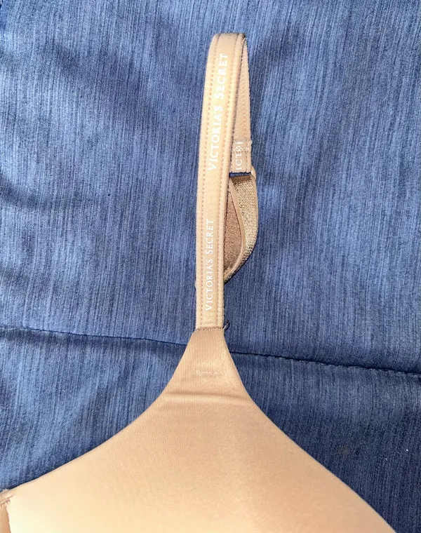 Victoria's Secret Mini Logo 32C Bombshell Push Up T-Shirt Bra - Image 5